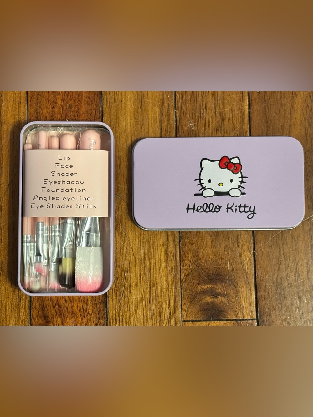 Hello Kitty Lilac Makeup Brush Set